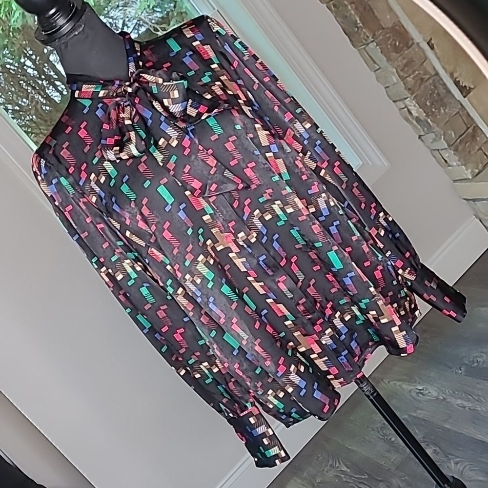 NWT Investments Black with Colorful Print  Bow Blouse Long Sleeve Button Down